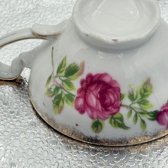 VTG Bone China Teacup‎ Saucer Set Gold Trim Pink Rose Romantic Floral High Tea - Picture 13 of 13